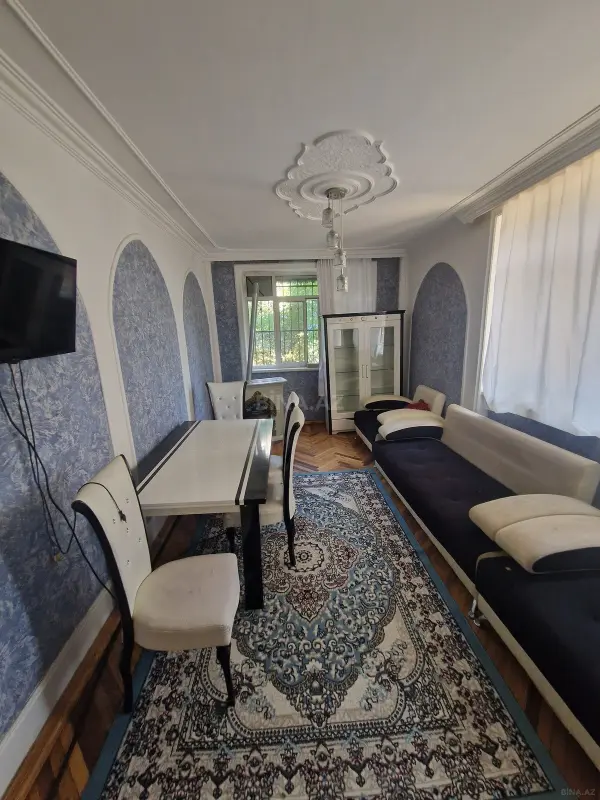 Satılır 2 otaqlı mənzil 52 m²