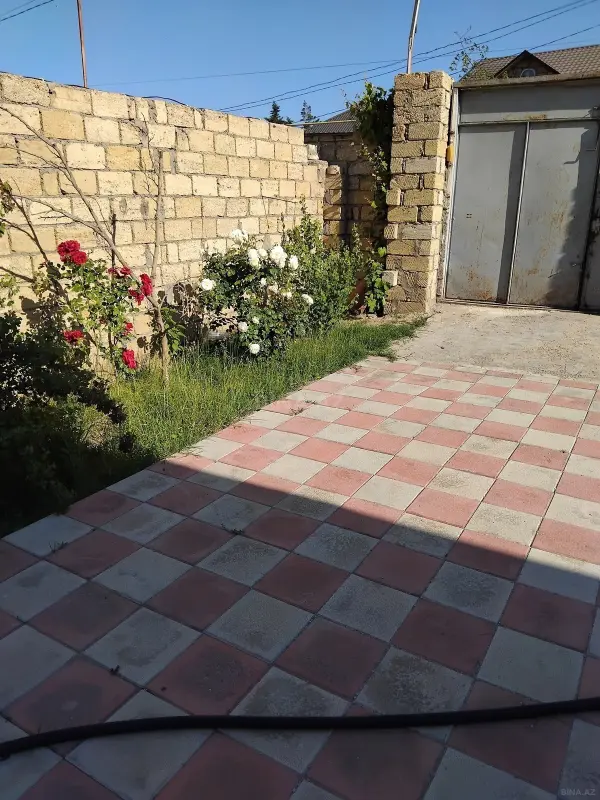 Kirayə verilir 3 otaqlı həyət evi 100 m²