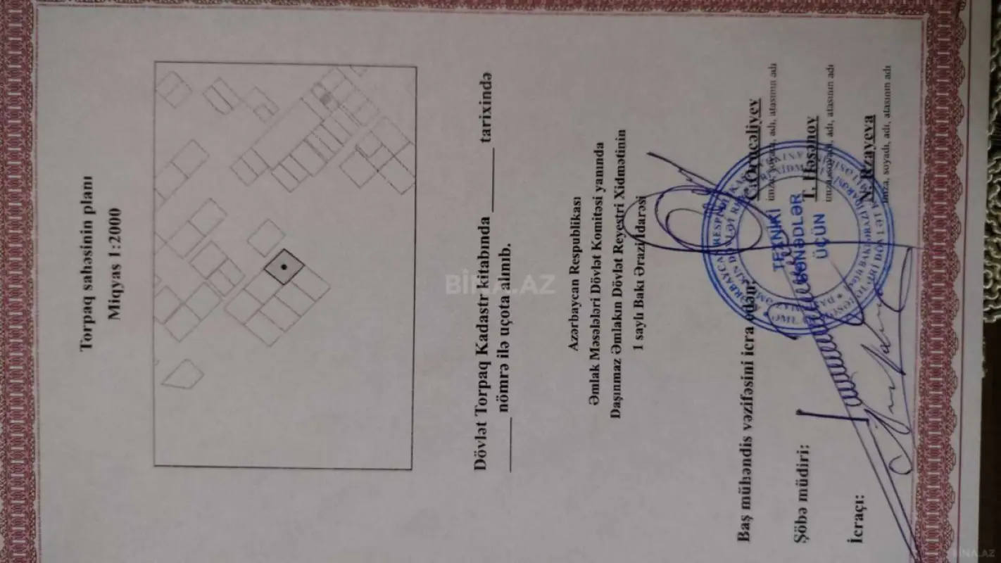 Satılır 7 otaqlı həyət evi 550 m²