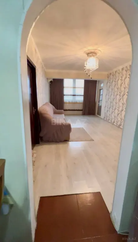 Satılır 3 otaqlı mənzil 74 m²