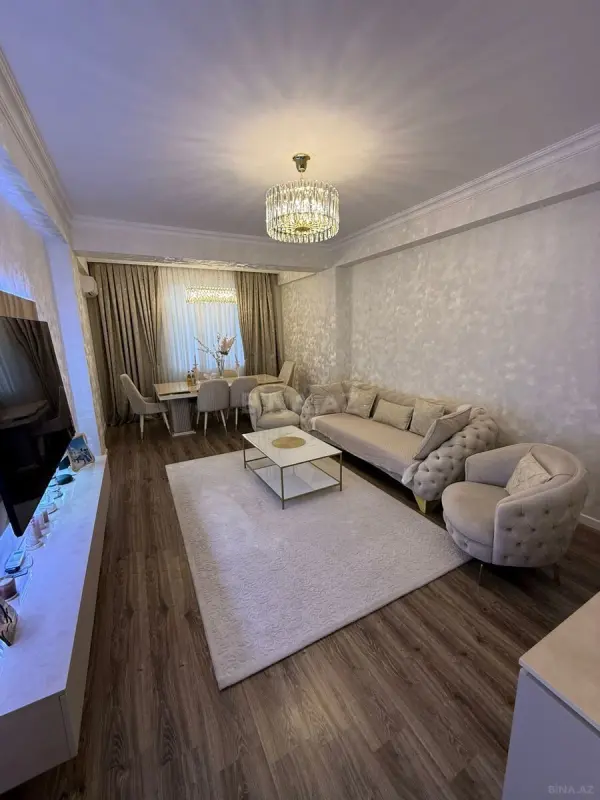 Satılır 3 otaqlı mənzil 105 m²