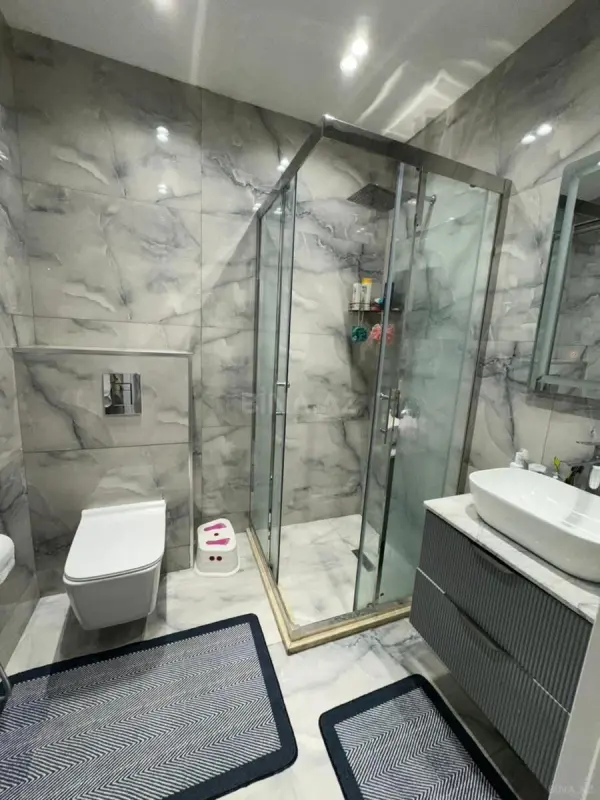 Satılır 3 otaqlı mənzil 92 m²