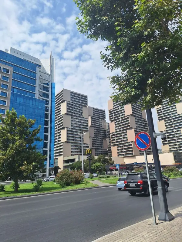 Satılır 2 otaqlı mənzil 70 m²