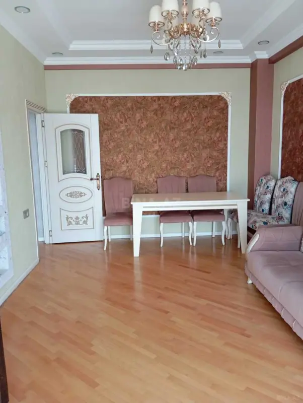 Kirayə verilir 2 otaqlı mənzil 54 m²