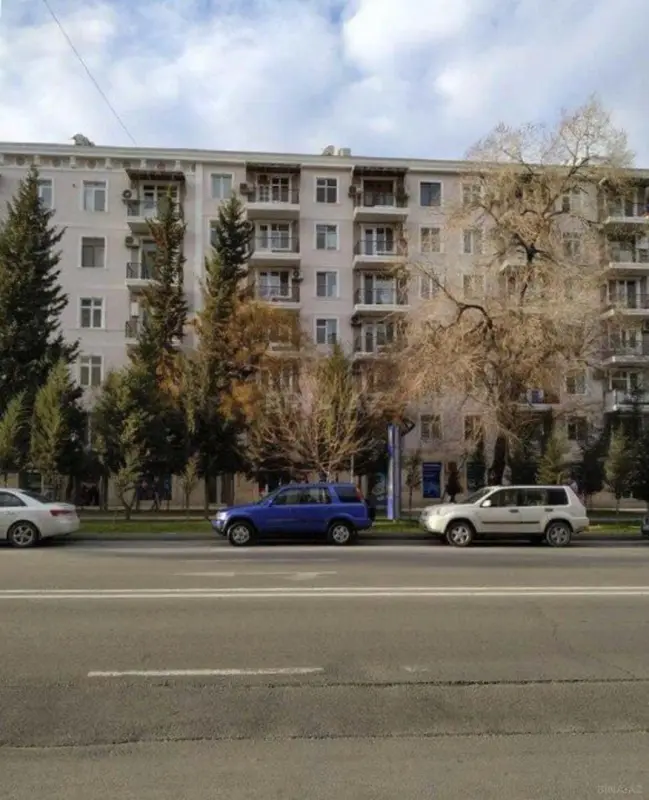 Kirayə verilir 3 otaqlı mənzil 80 m²