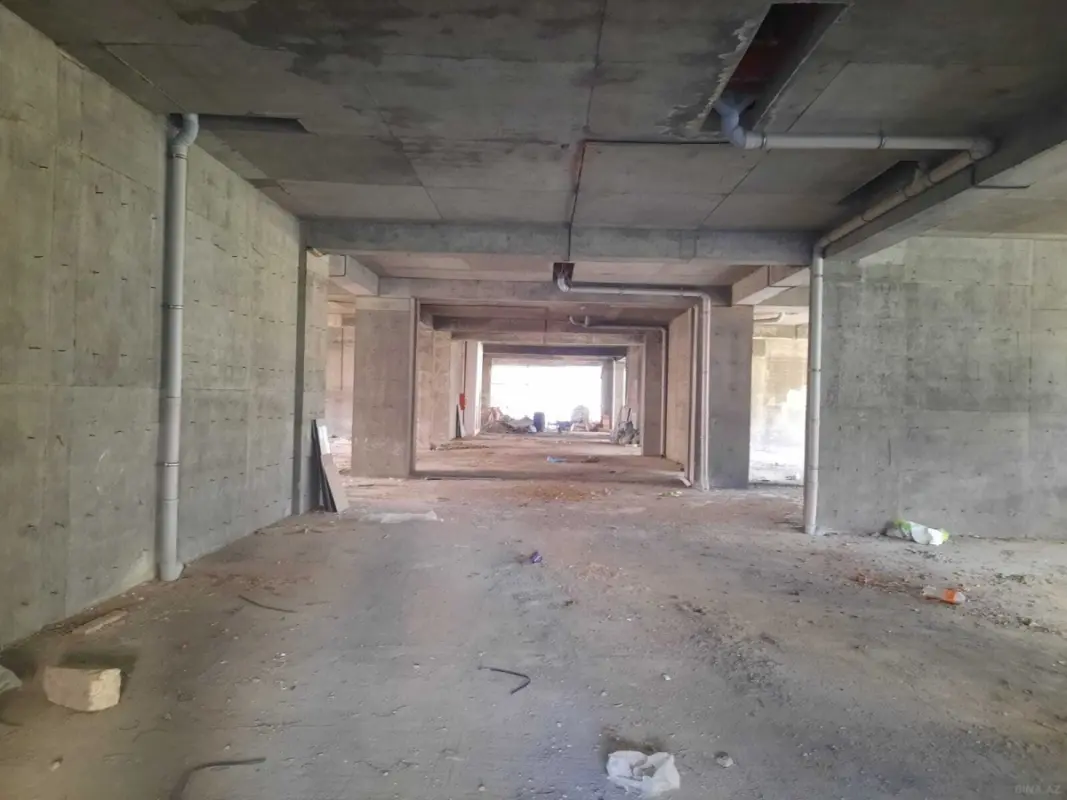 Satılır obyekt 1100 m²