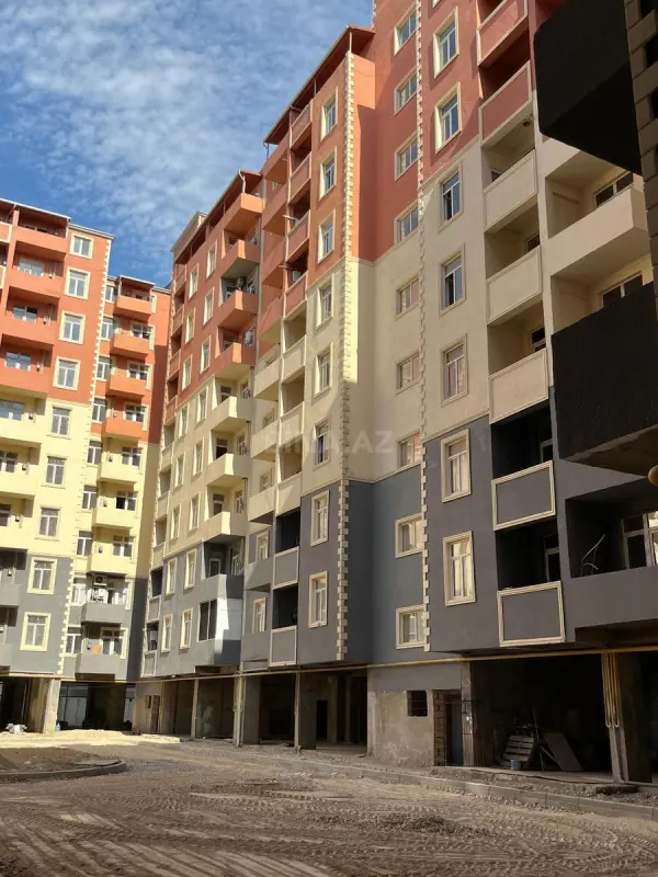 Satılır 2 otaqlı mənzil 53.1 m²