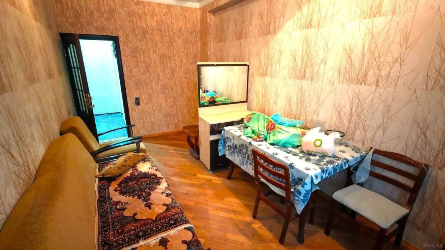 Satılır 2 otaqlı mənzil 45 m²