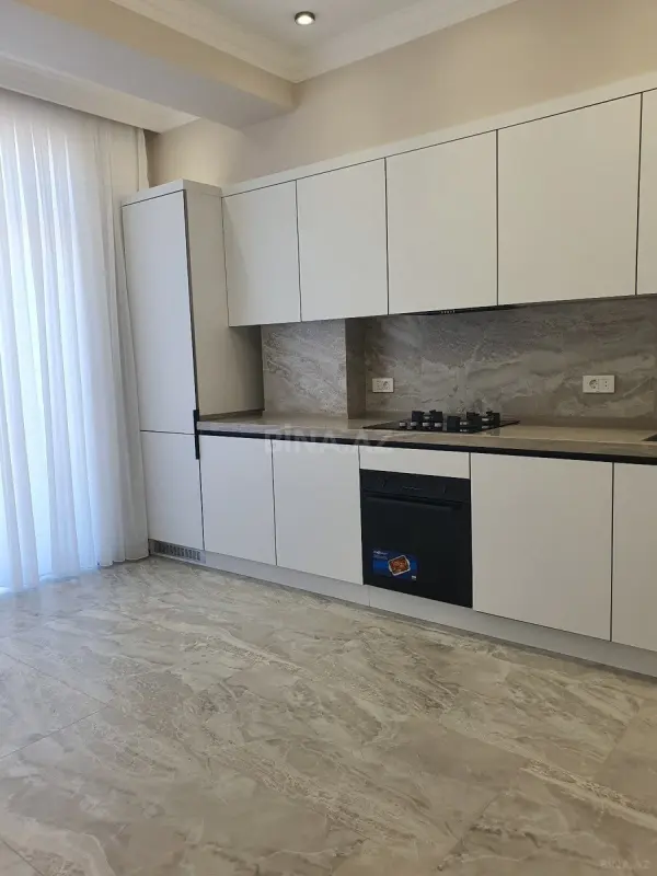 Satılır 2 otaqlı mənzil 87 m²