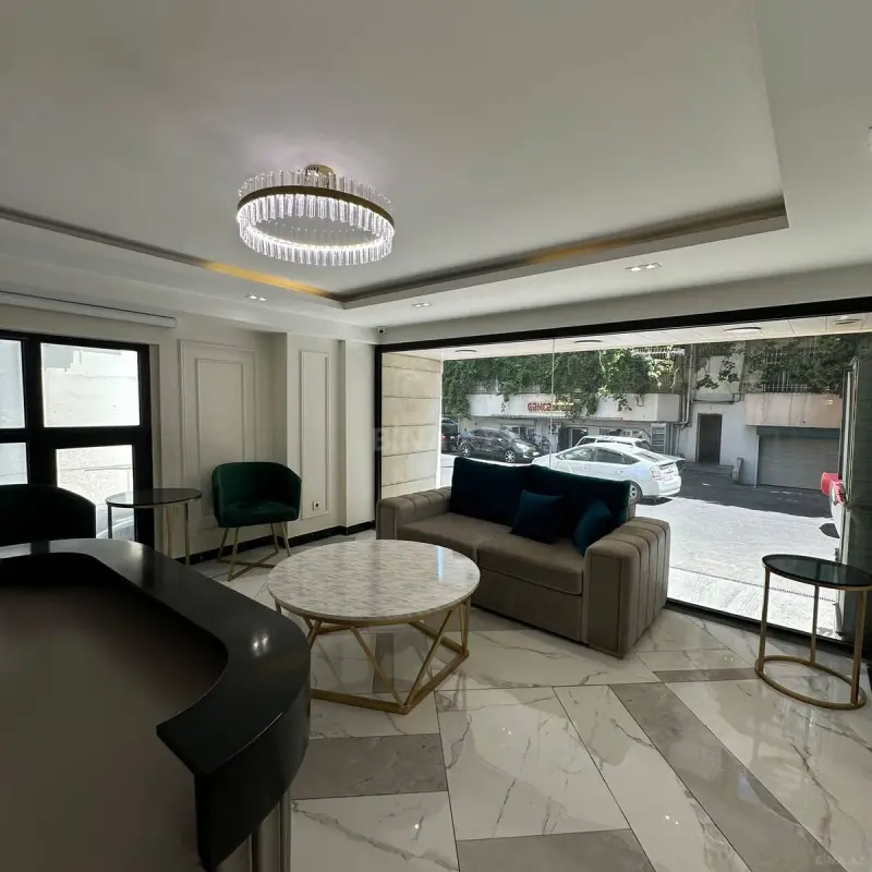 Kirayə verilir obyekt 156 m²