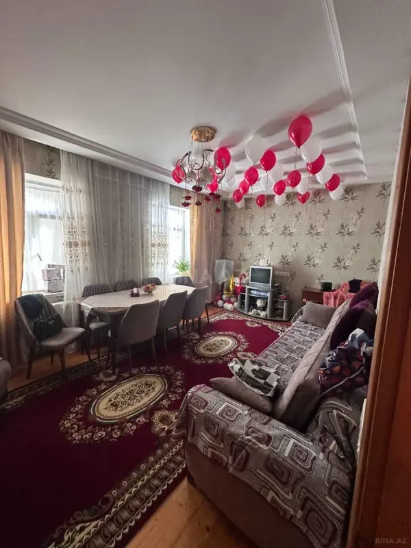 Satılır 4 otaqlı həyət evi 130 m²
