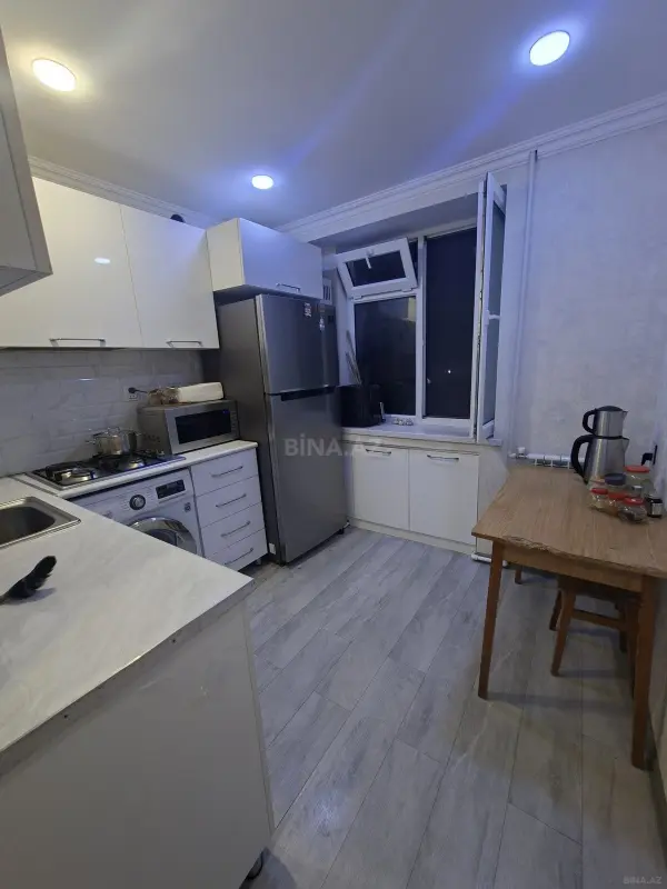 Satılır 2 otaqlı mənzil 50 m²
