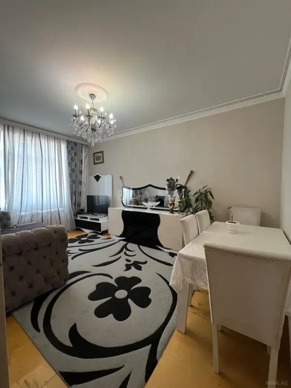 Satılır 3 otaqlı mənzil 86 m²