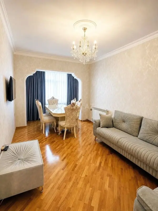 Satılır 3 otaqlı mənzil 85 m²