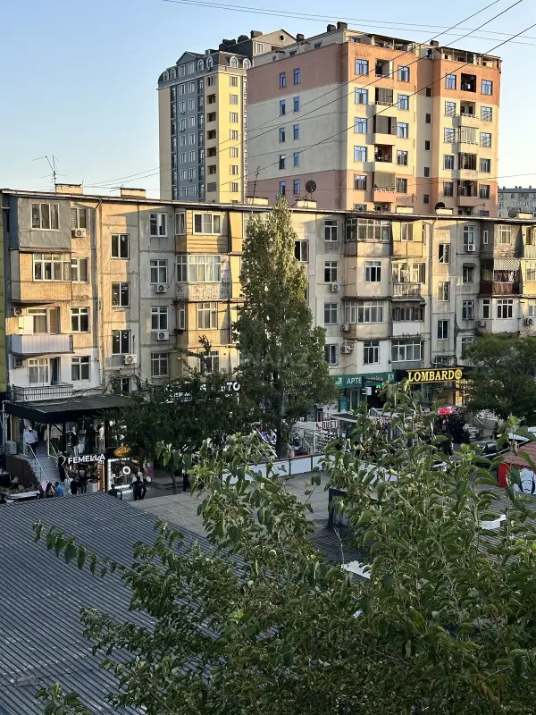 Satılır 3 otaqlı mənzil 50 m²