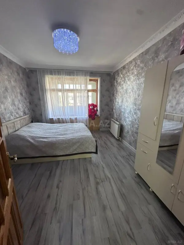Satılır 3 otaqlı mənzil 90 m²