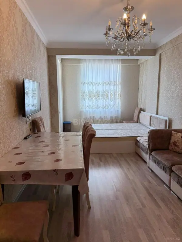 Kirayə verilir 2 otaqlı mənzil 63 m²