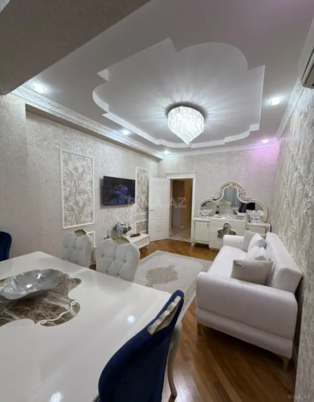 Satılır 2 otaqlı mənzil 57 m²