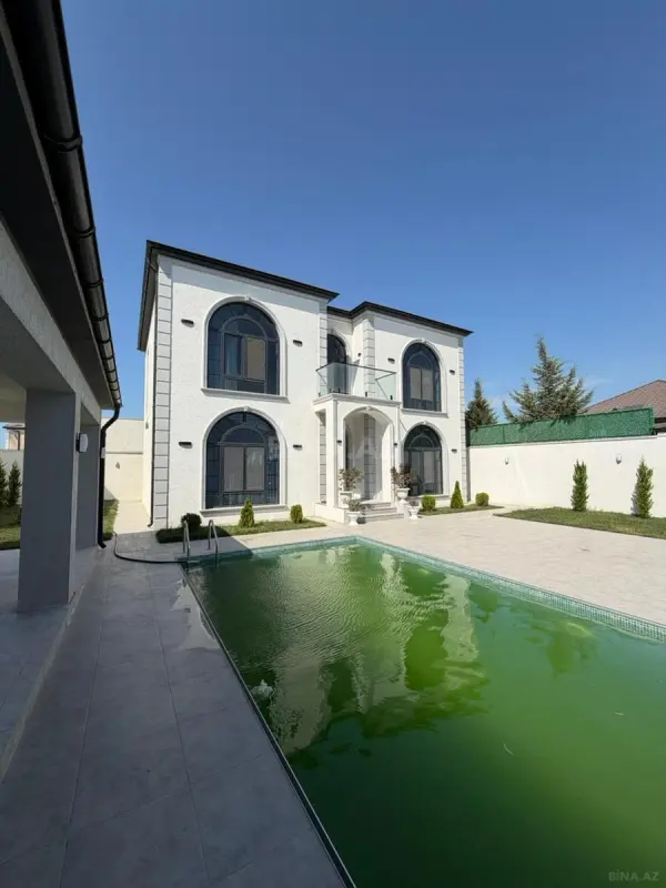 Satılır 4 otaqlı həyət evi 220 m²
