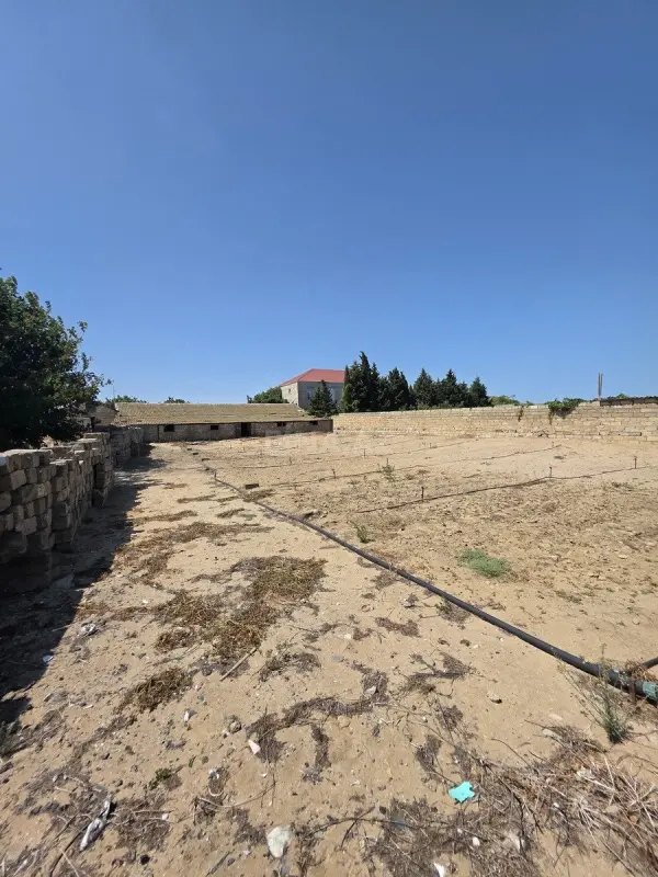 Satılır torpaq sahəsi 12 m²