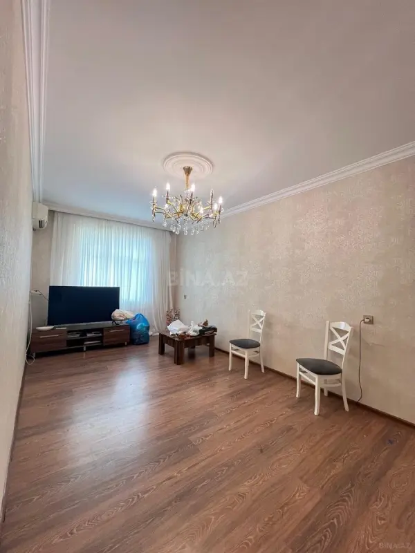 Satılır 3 otaqlı mənzil 90 m²