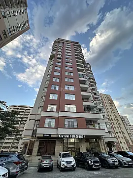 Satılır 3 otaqlı mənzil 107 m² — Bakı 3 otaq 107.00 m²