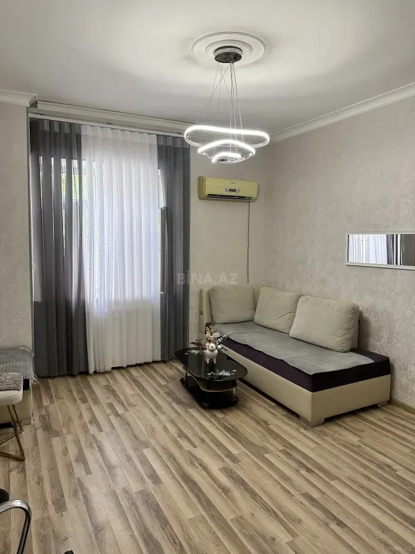Satılır 2 otaqlı mənzil 40 m²