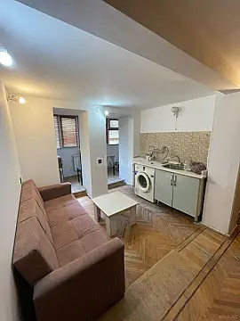 Kirayə verilir 1 otaqlı mənzil 50 m² — Bakı 1 otaq 50.00 m²