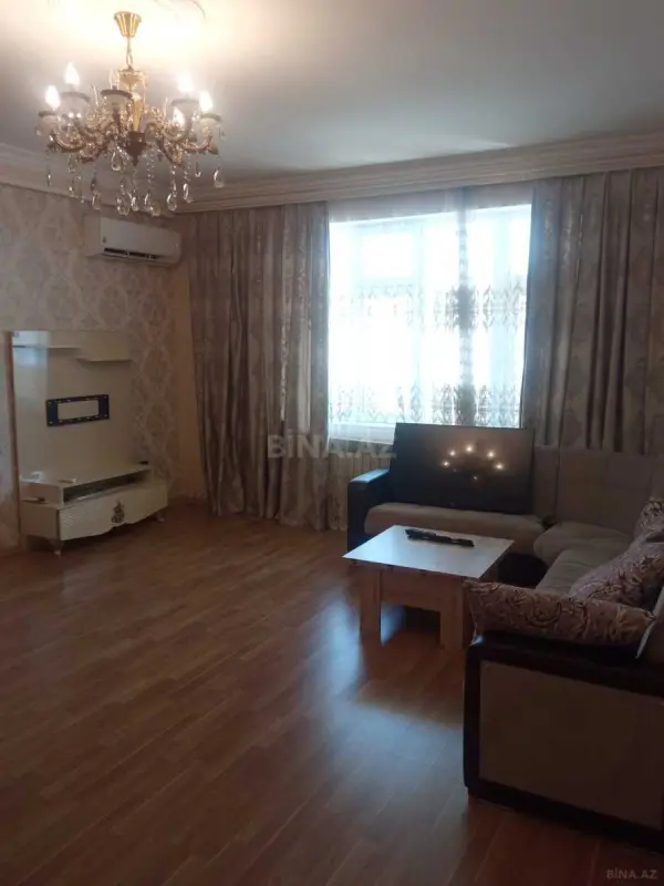 Kirayə verilir 2 otaqlı mənzil 100 m²