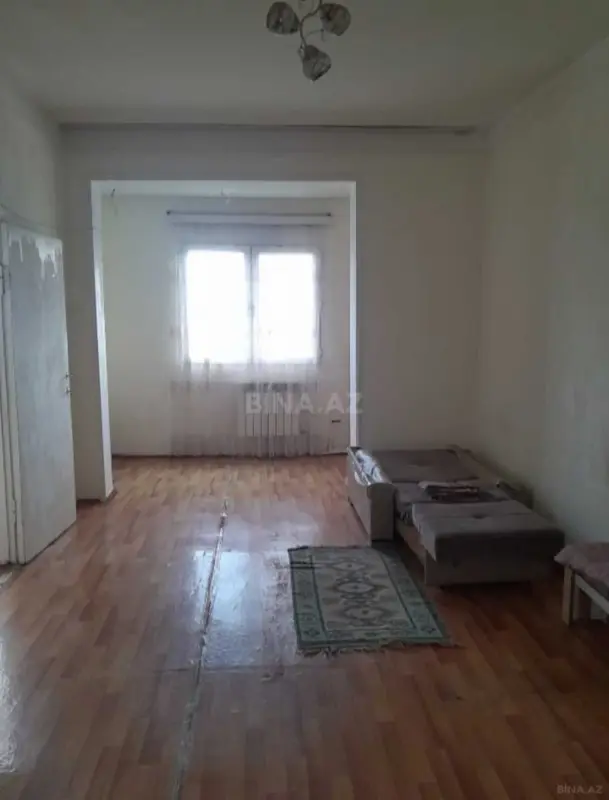 Satılır 1 otaqlı mənzil 35 m²
