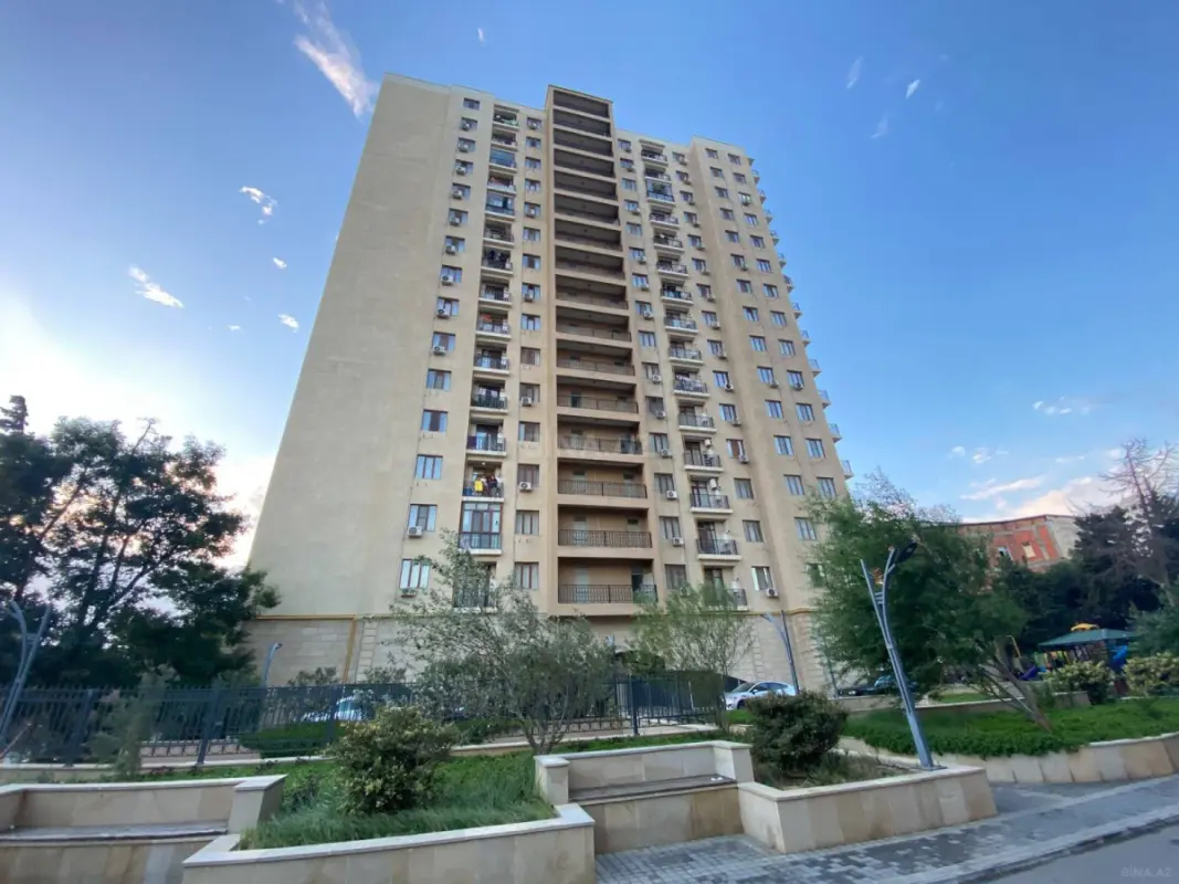 Satılır 2 otaqlı mənzil 80 m²
