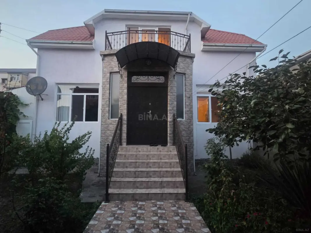 Satılır 4 otaqlı həyət evi 101.3 m²