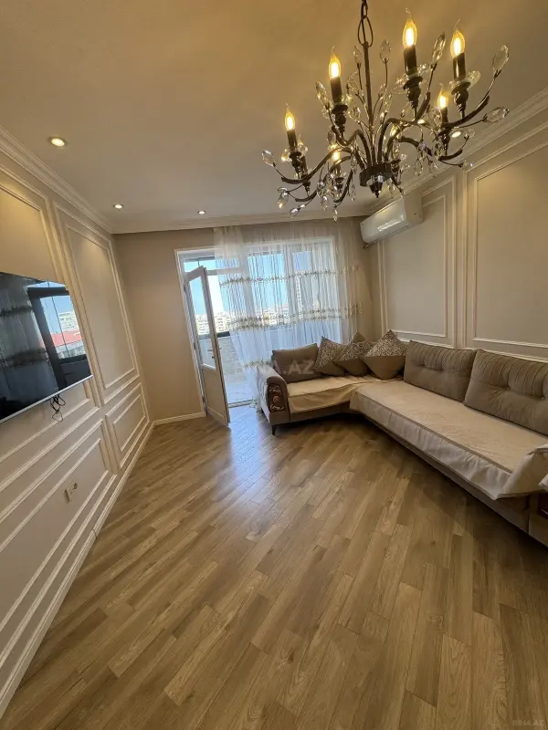 Kirayə verilir 2 otaqlı mənzil 75 m²