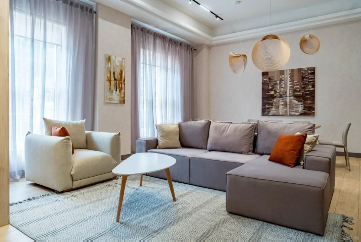 Kirayə verilir 2 otaqlı mənzil 75 m²