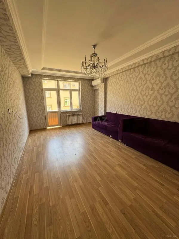 Satılır 3 otaqlı mənzil 82 m²