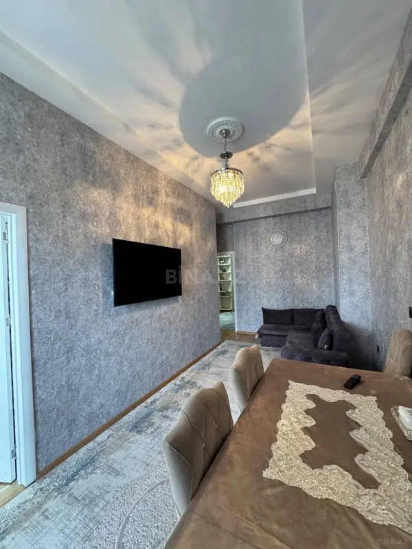 Satılır 2 otaqlı mənzil 65 m²