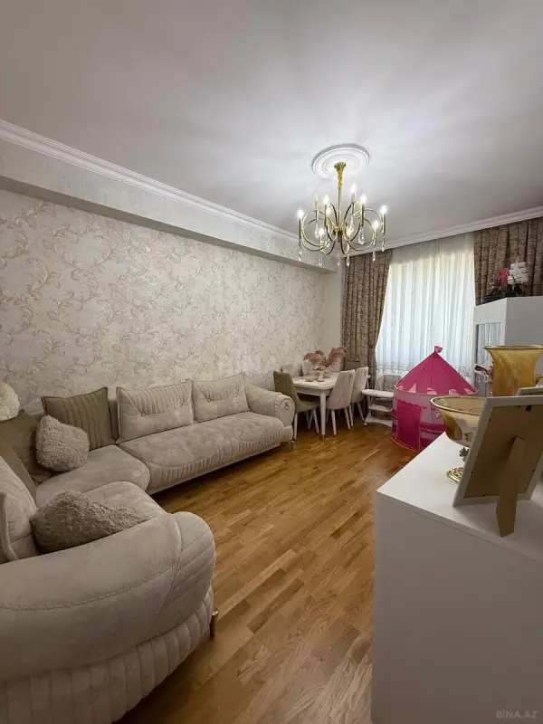Satılır 2 otaqlı mənzil 61.5 m²