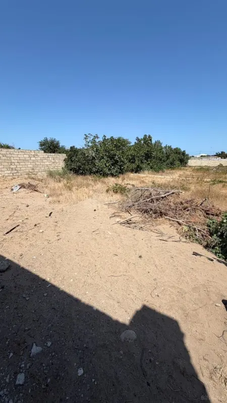 Satılır torpaq sahəsi 10 m²
