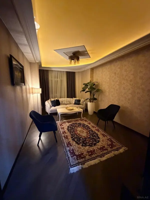Satılır 3 otaqlı mənzil 96 m²