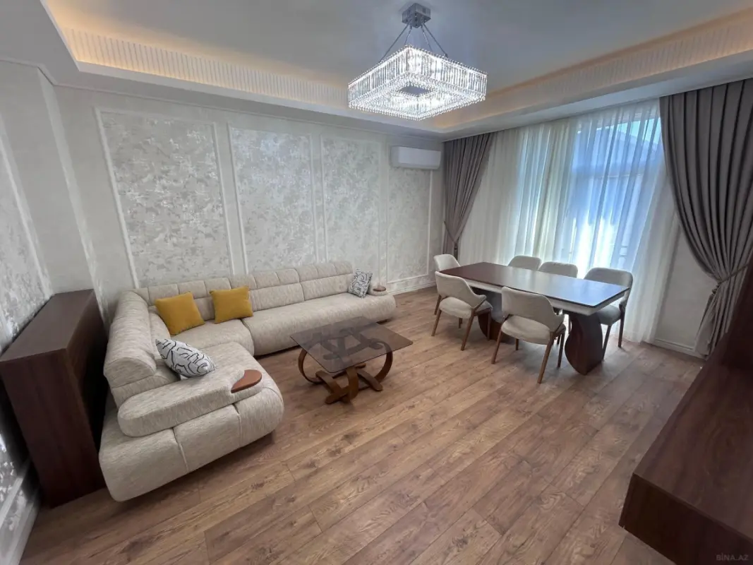 Kirayə verilir 3 otaqlı mənzil 110 m²