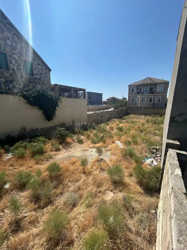 Satılır 6 otaqlı həyət evi 400 m²