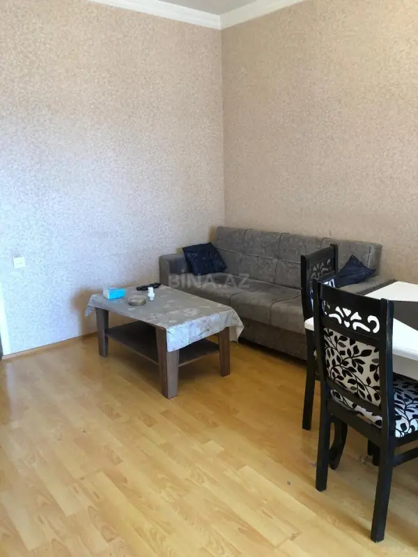 Kirayə verilir 2 otaqlı mənzil 65 m²