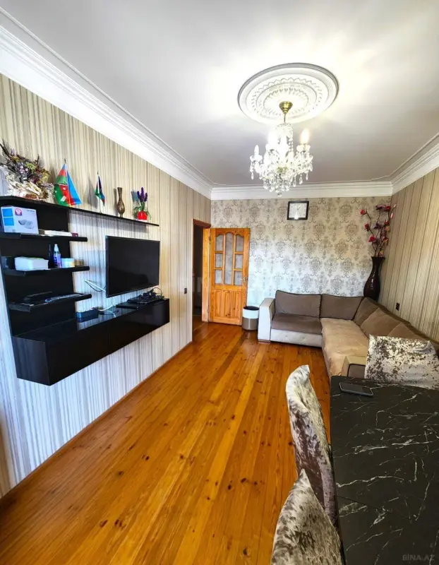 Satılır 3 otaqlı mənzil 60 m²