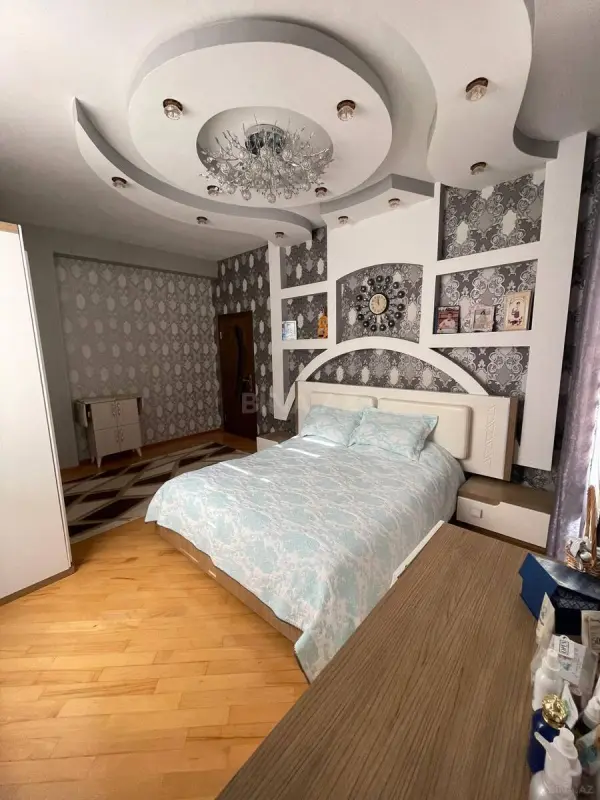 Satılır 3 otaqlı mənzil 100 m²