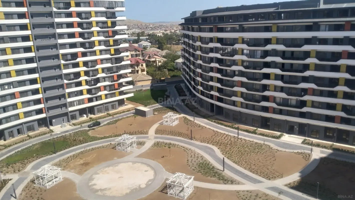 Satılır 3 otaqlı mənzil 112 m²