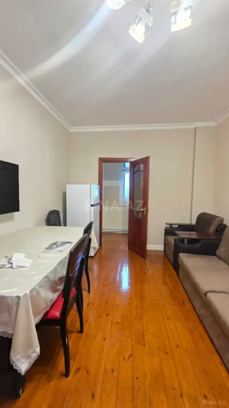 Kirayə verilir 2 otaqlı mənzil 58 m²