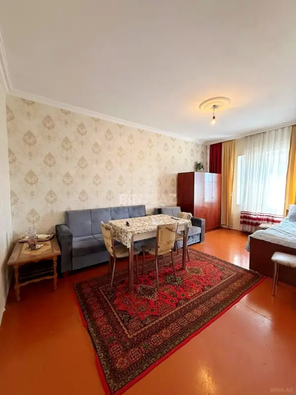 Satılır 1 otaqlı mənzil 40 m²