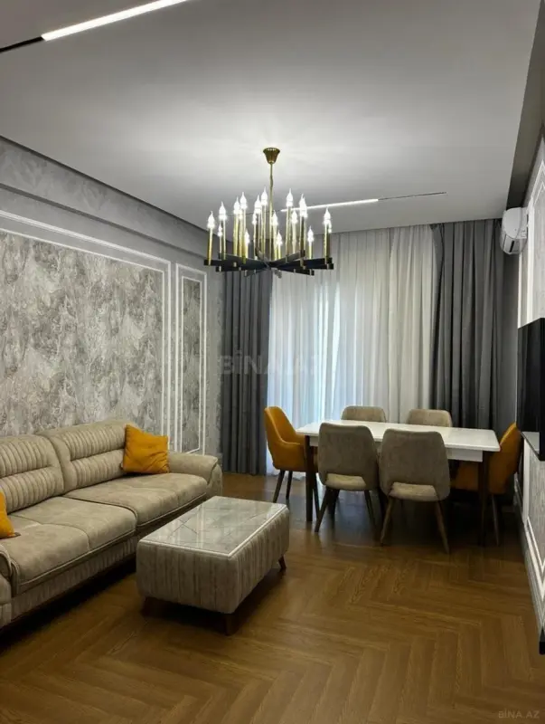 Kirayə verilir 3 otaqlı mənzil 120 m²