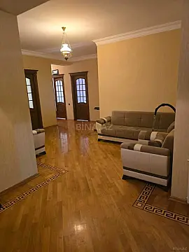 Satılır 3 otaqlı mənzil 130 m² — Bakı, Nizami 3 otaq 130.00 m²