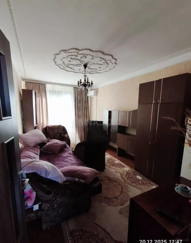 Satılır 5 otaqlı mənzil 110 m²